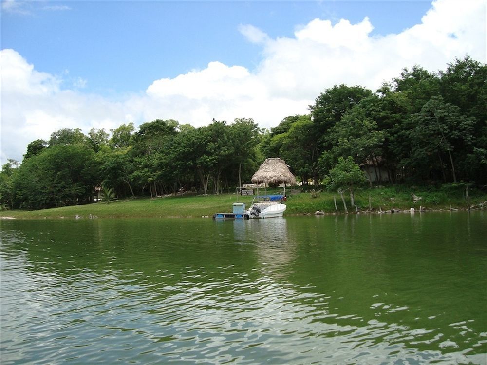 Maya Zac Peten Jungle Lodge El Remate Extérieur photo